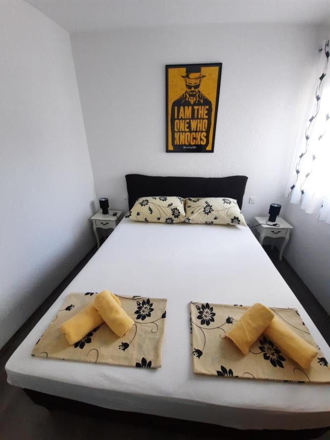 شقة Apartman The Godfather ماكارسكا المظهر الخارجي الصورة